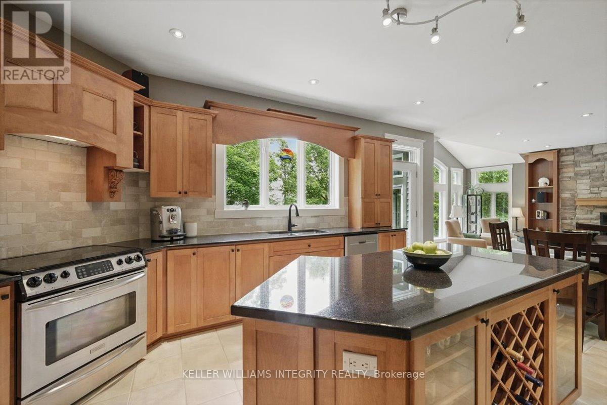 2390 Brennan Park Drive, Ottawa, Ontario  K4C 1H6 - Photo 15 - X12206845