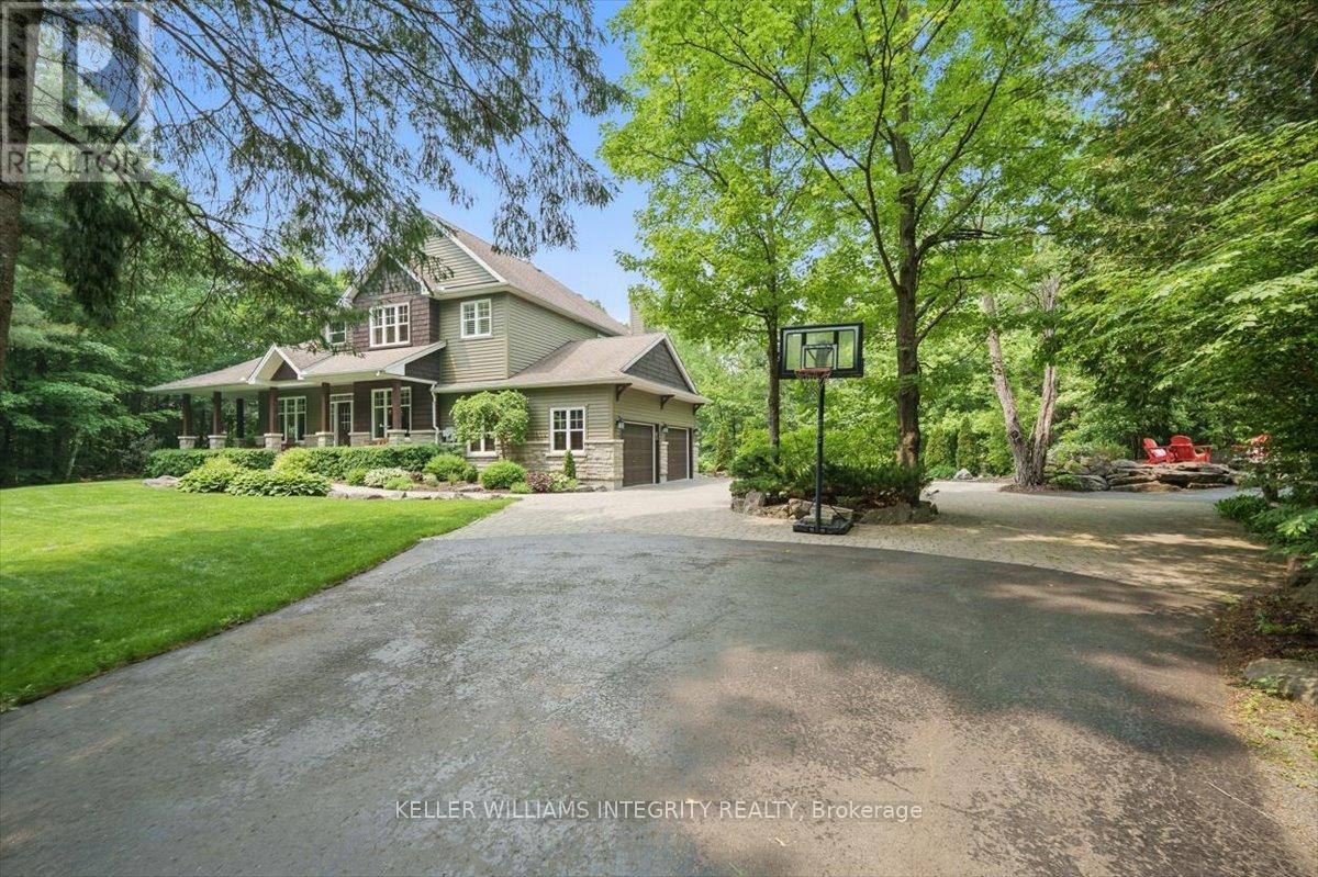 2390 Brennan Park Drive, Ottawa, Ontario  K4C 1H6 - Photo 4 - X12206845