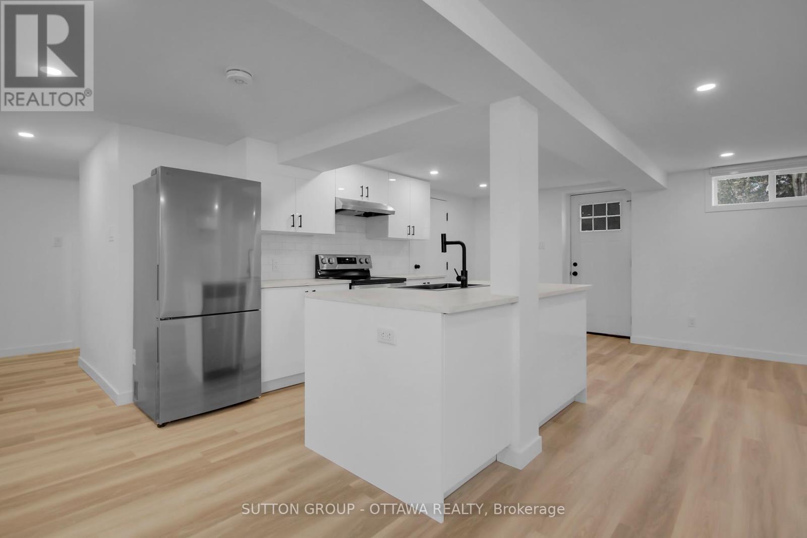 B - Lower Level - 839 Colson Avenue, Ottawa, Ontario  K1G 1R6 - Photo 10 - X12206880