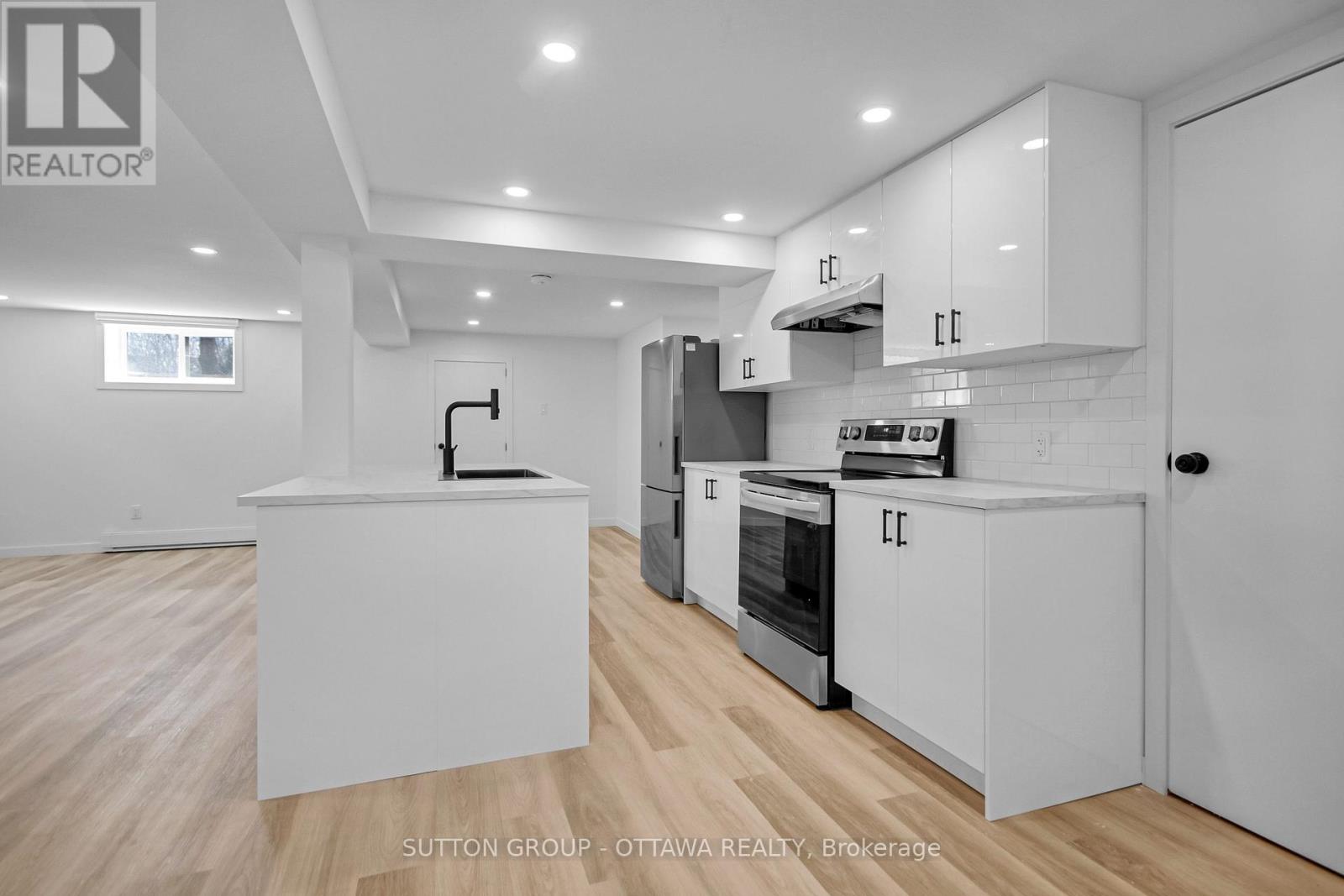 B - Lower Level - 839 Colson Avenue, Ottawa, Ontario  K1G 1R6 - Photo 17 - X12206880