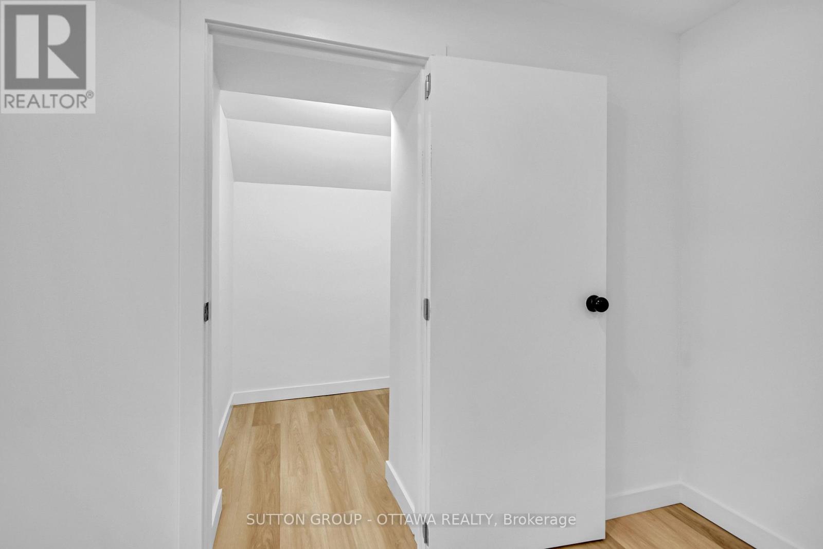 B - Lower Level - 839 Colson Avenue, Ottawa, Ontario  K1G 1R6 - Photo 18 - X12206880