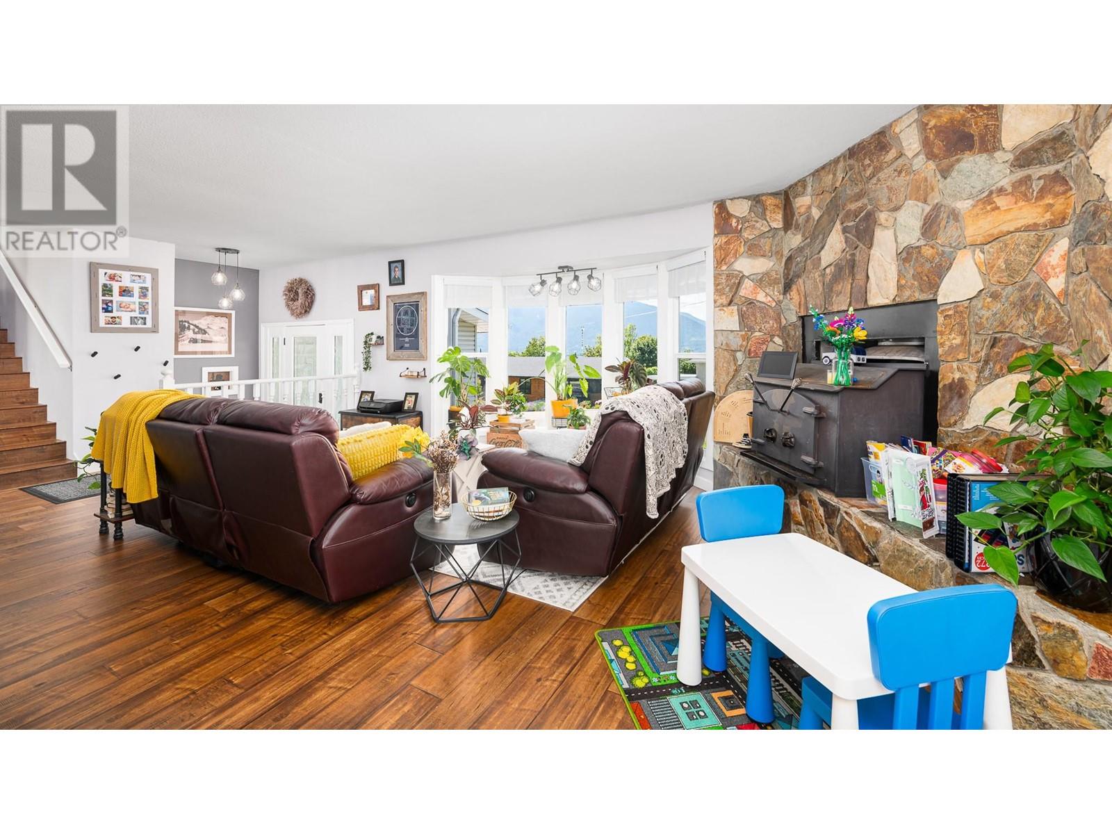 502 10th Avenue S, Creston, British Columbia V0B 1G3 - Photo 18 - 10350878