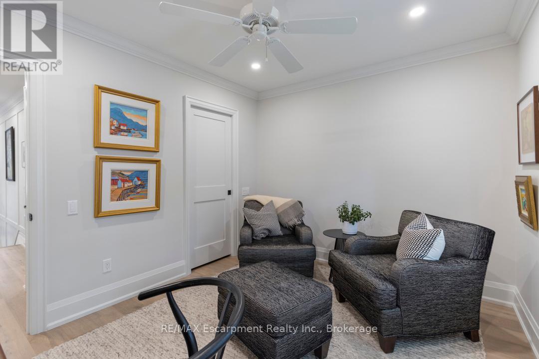 2109 Wellington Avenue, Burlington, Ontario  L7R 1P6 - Photo 22 - W12206768