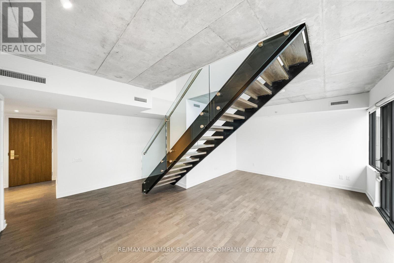 702 - 185 Roehampton Avenue, Toronto, Ontario  M4P 0C6 - Photo 10 - C12206835