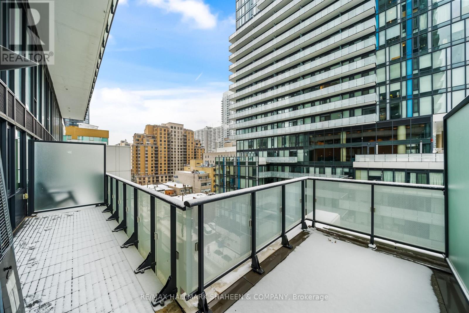 702 - 185 Roehampton Avenue, Toronto, Ontario  M4P 0C6 - Photo 34 - C12206835