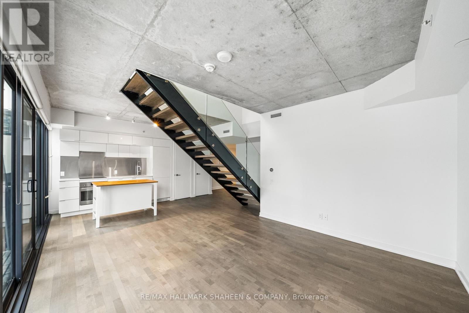 702 - 185 Roehampton Avenue, Toronto, Ontario  M4P 0C6 - Photo 5 - C12206835
