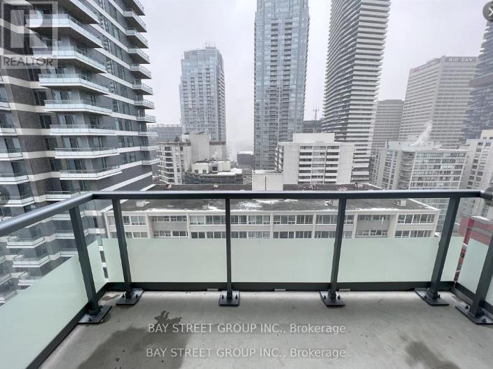 1814 - 50 Dunfield Avenue, Toronto, Ontario  M4S 0E4 - Photo 11 - C12206851