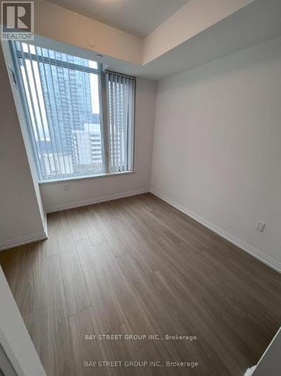1814 - 50 Dunfield Avenue, Toronto, Ontario  M4S 0E4 - Photo 8 - C12206851