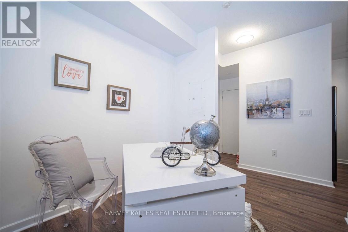 1405 - 70 Forest Manor Road, Toronto, Ontario  M2J 0A9 - Photo 10 - C12206872