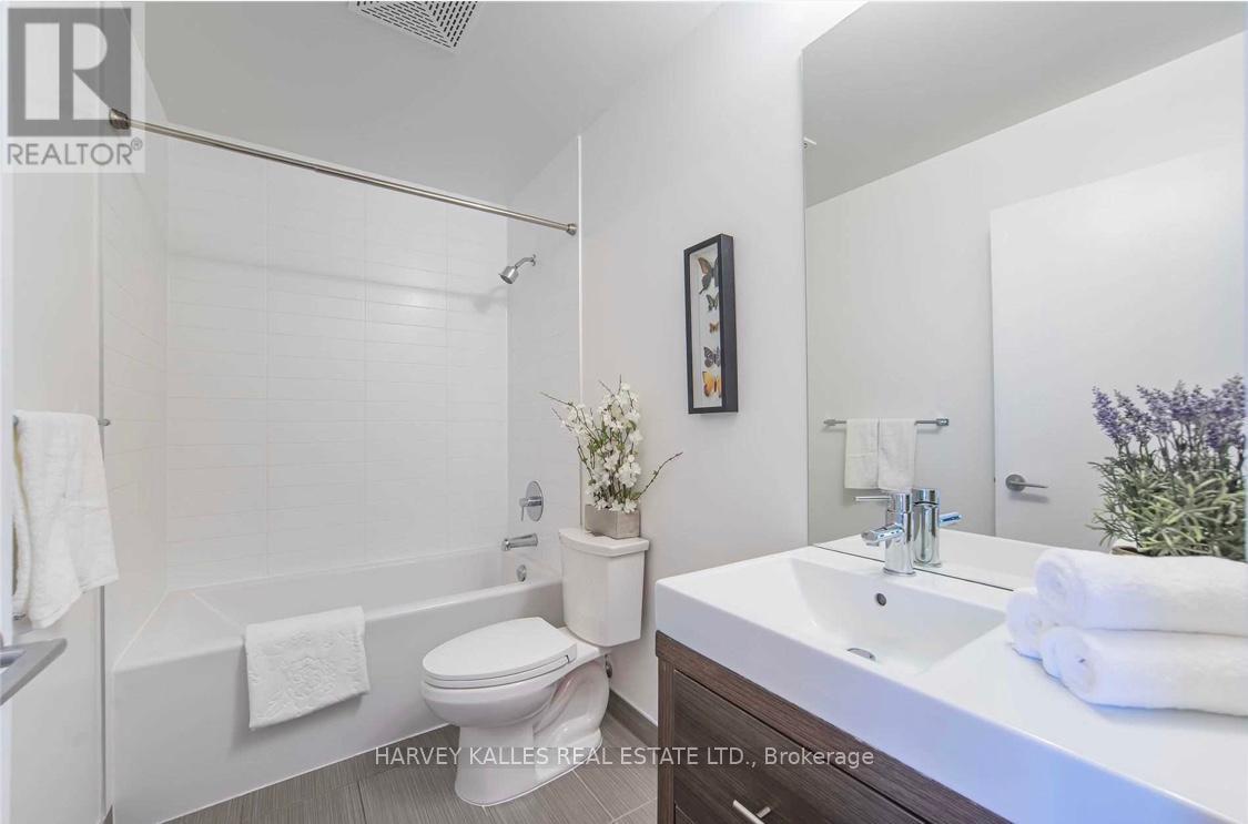 1405 - 70 Forest Manor Road, Toronto, Ontario  M2J 0A9 - Photo 12 - C12206872