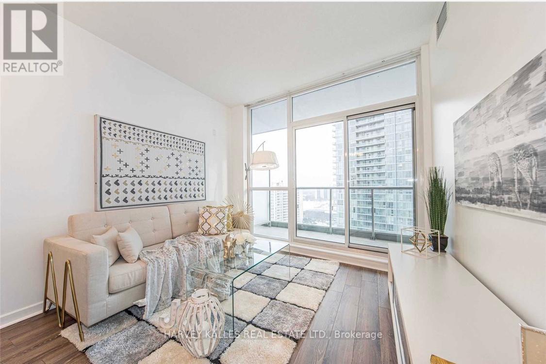 1405 - 70 Forest Manor Road, Toronto, Ontario  M2J 0A9 - Photo 3 - C12206872