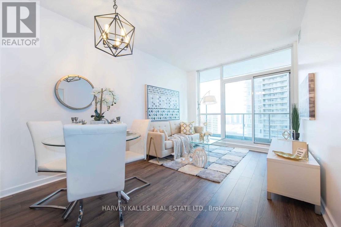 1405 - 70 Forest Manor Road, Toronto, Ontario  M2J 0A9 - Photo 4 - C12206872