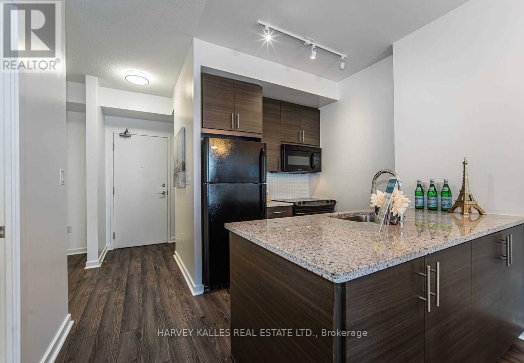 1405 - 70 Forest Manor Road, Toronto, Ontario  M2J 0A9 - Photo 8 - C12206872