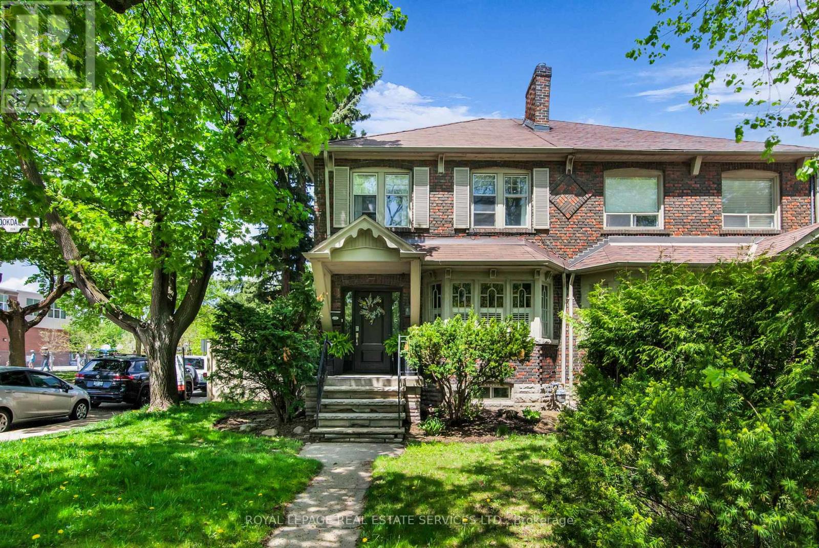 224 BROOKDALE AVENUE, Toronto, Ontario