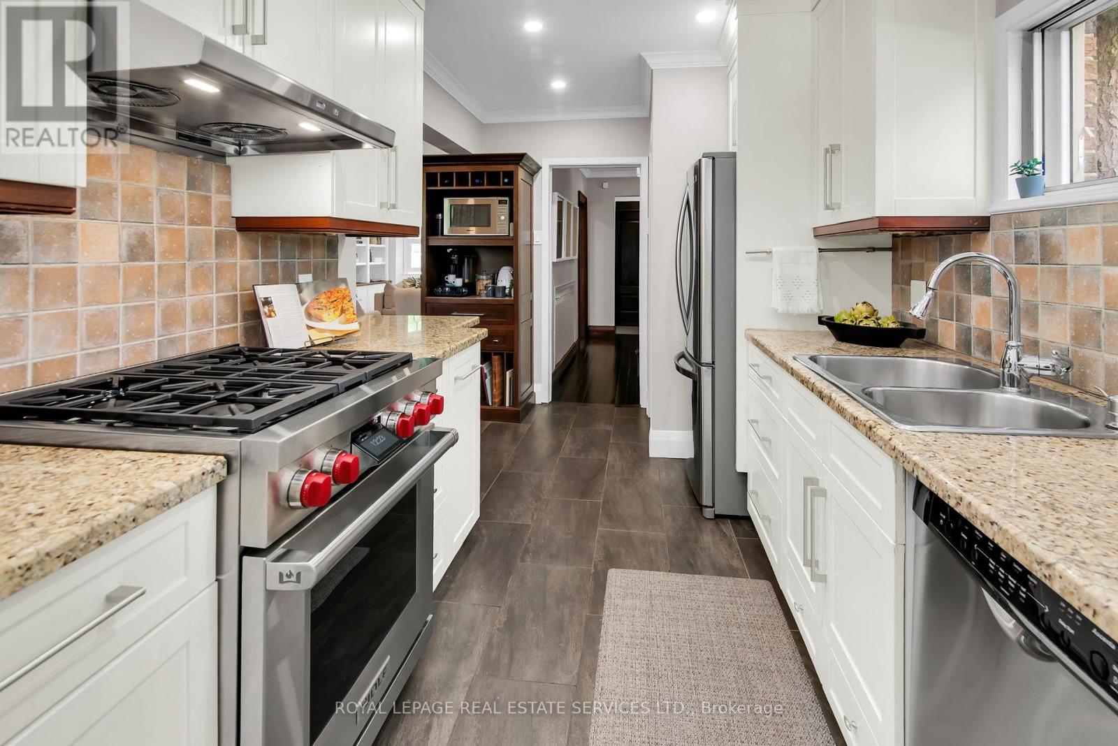 224 Brookdale Avenue, Toronto, Ontario  M5M 1P5 - Photo 17 - C12206929