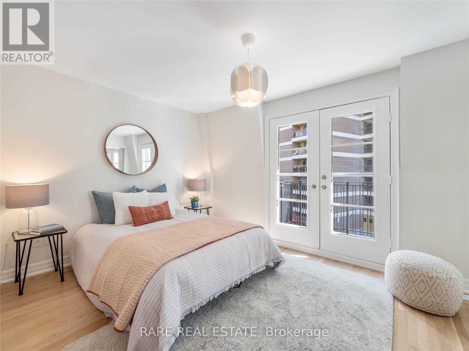 65 Pleasant Boulevard, Toronto (Rosedale-Moore Park), Ontario  M4T 1K2 - Photo 16 - C12206935