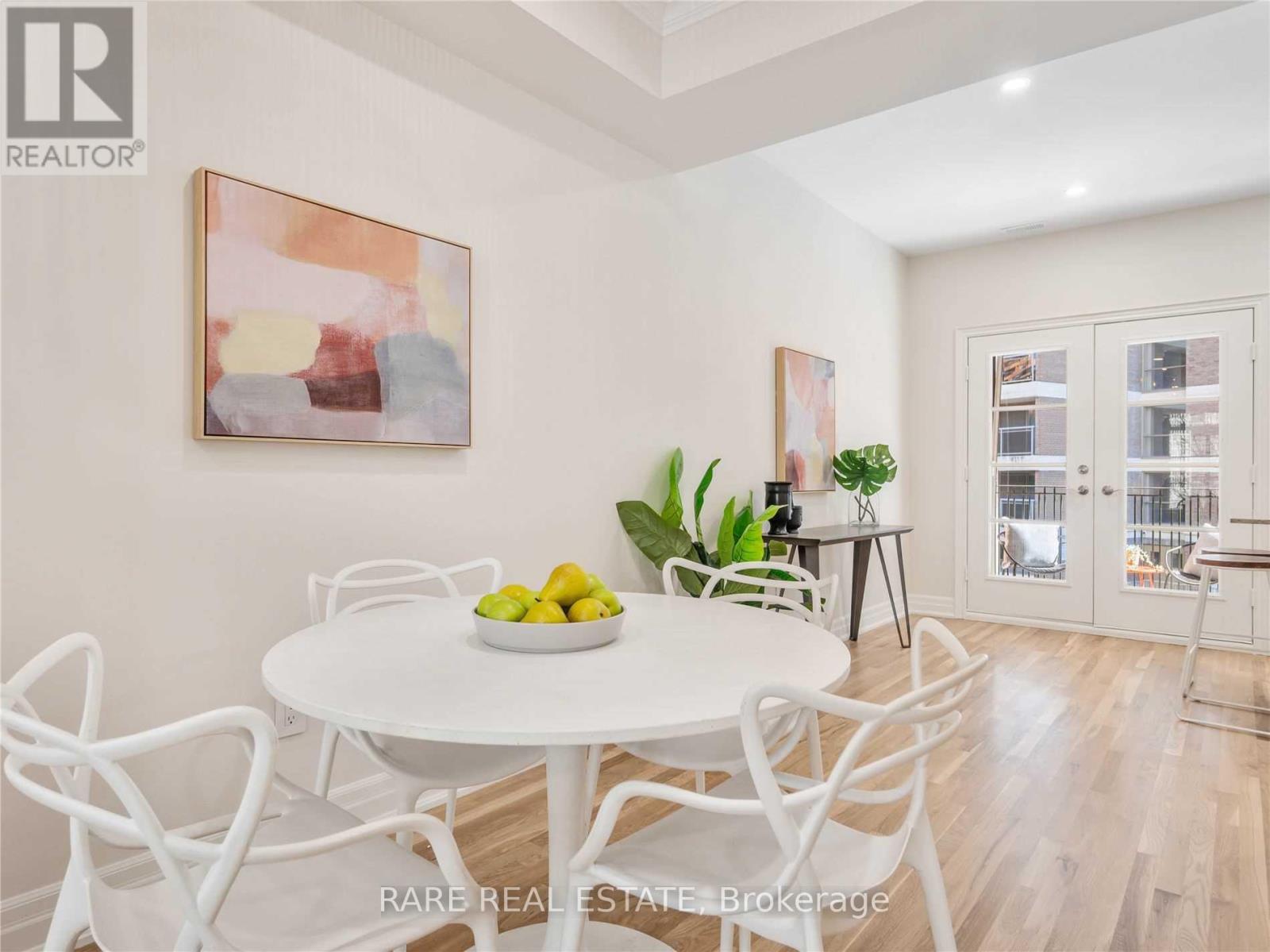 65 Pleasant Boulevard, Toronto (Rosedale-Moore Park), Ontario  M4T 1K2 - Photo 6 - C12206935
