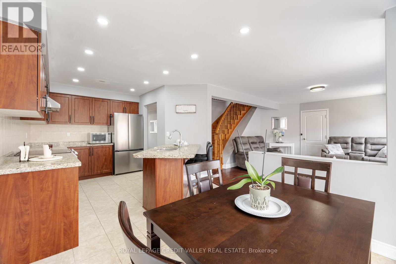 12 Greenhalf Drive, Ajax (South East), Ontario  L1S 7N6 - Photo 16 - E12206859