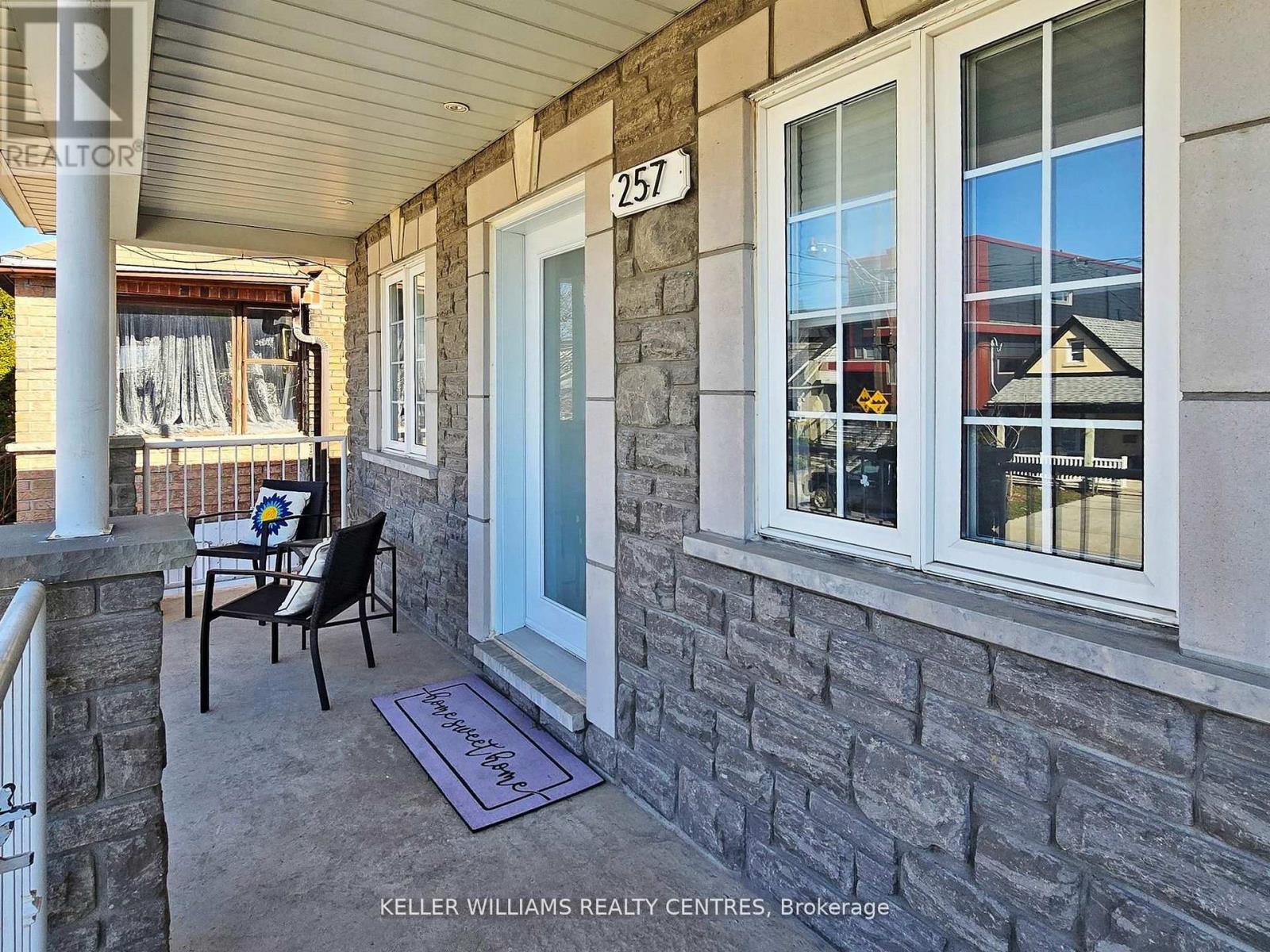 257 Blackthorn Avenue, Toronto, Ontario  M6N 3H7 - Photo 2 - W12141850
