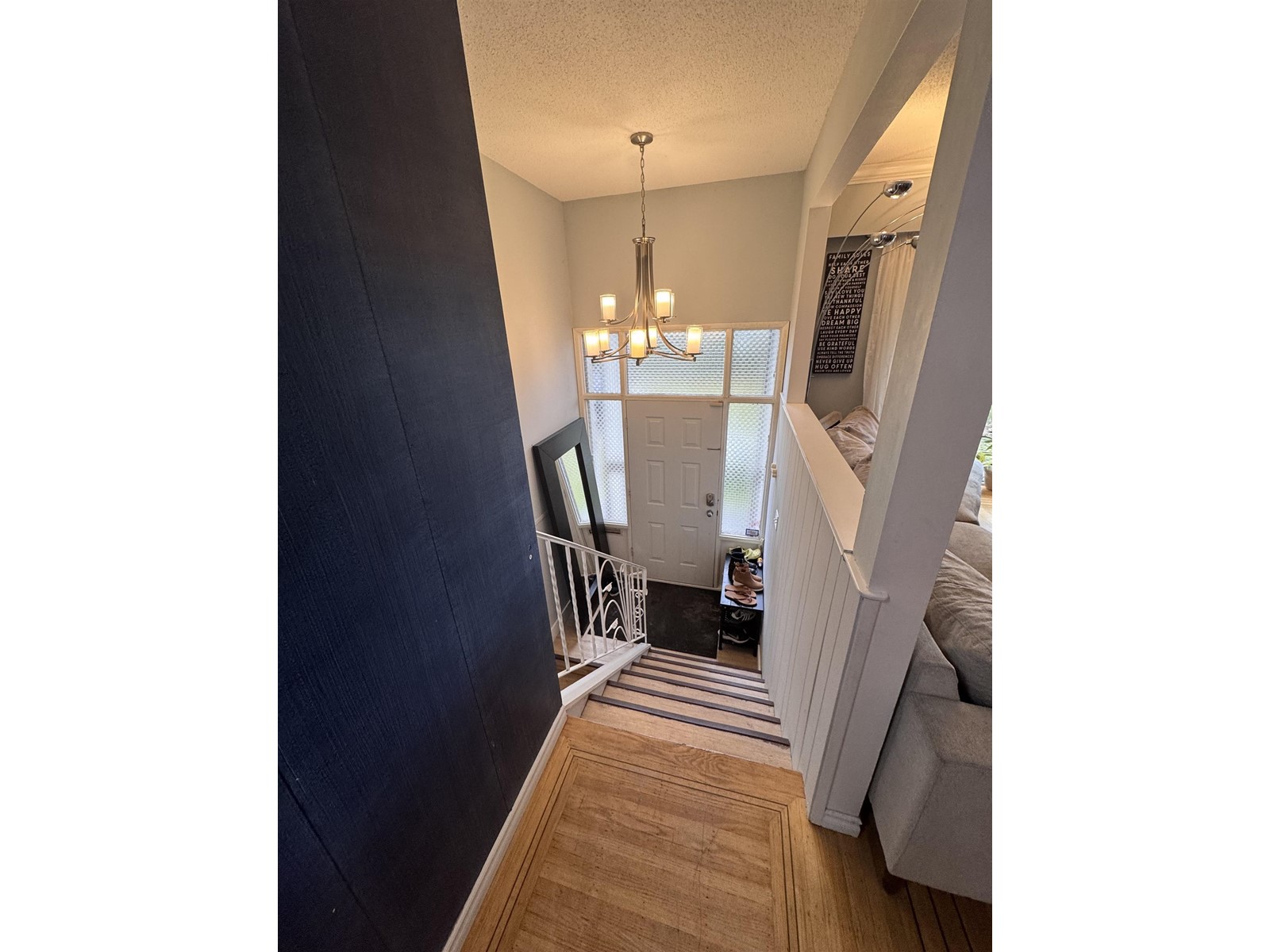 Property at 7275 112 STREET image 3
