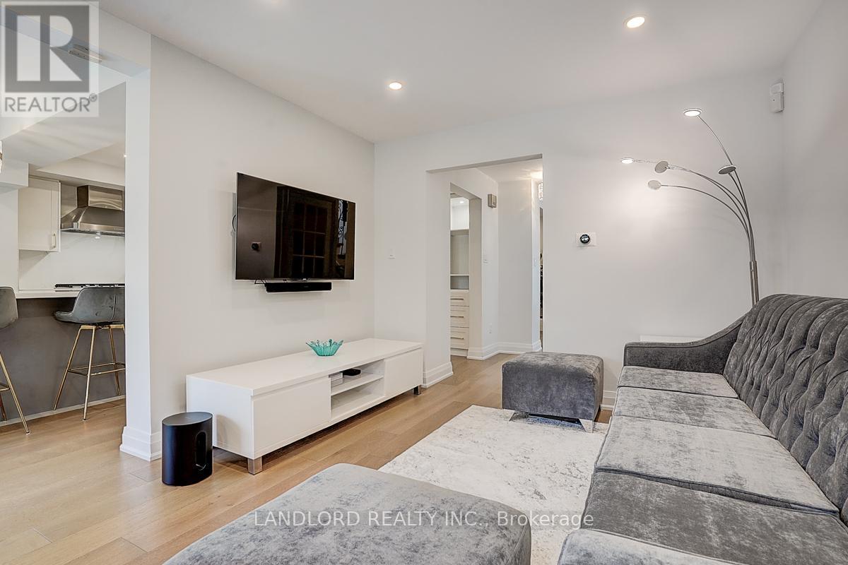 19 Esther Crescent, Vaughan, Ontario  L4J 3J8 - Photo 26 - N12206852