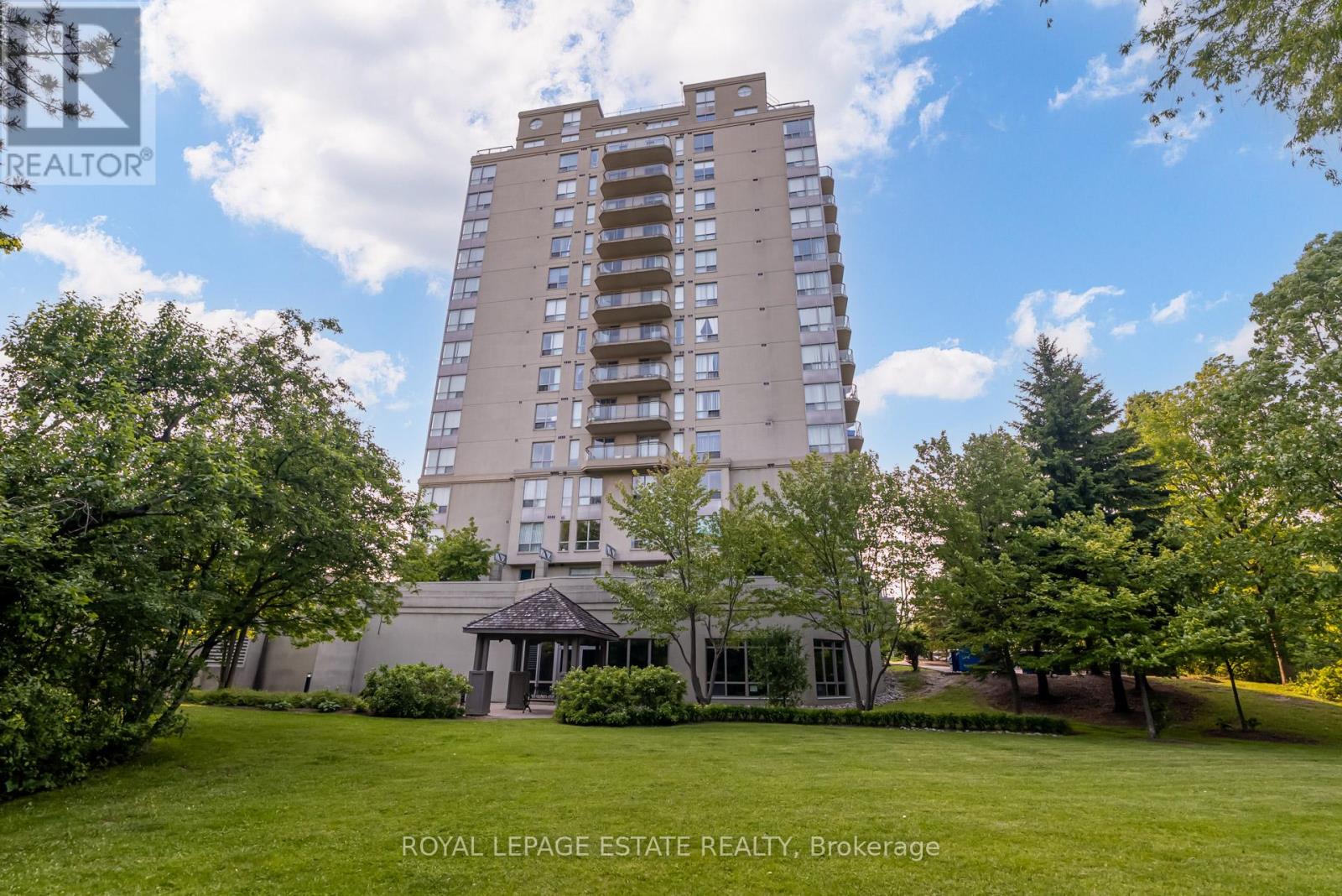 806 - 399 South Park Road, Markham, Ontario  L3T 7W6 - Photo 1 - N12206863