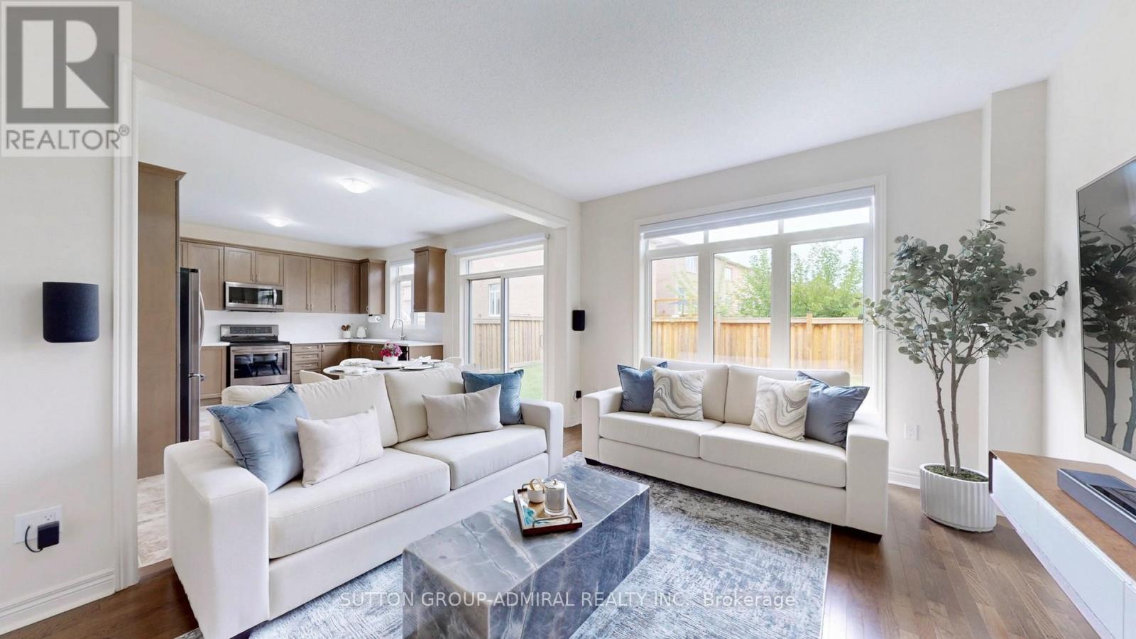 219 Inverness Way, Bradford West Gwillimbury, Ontario  L3Z 0W6 - Photo 12 - N12206891
