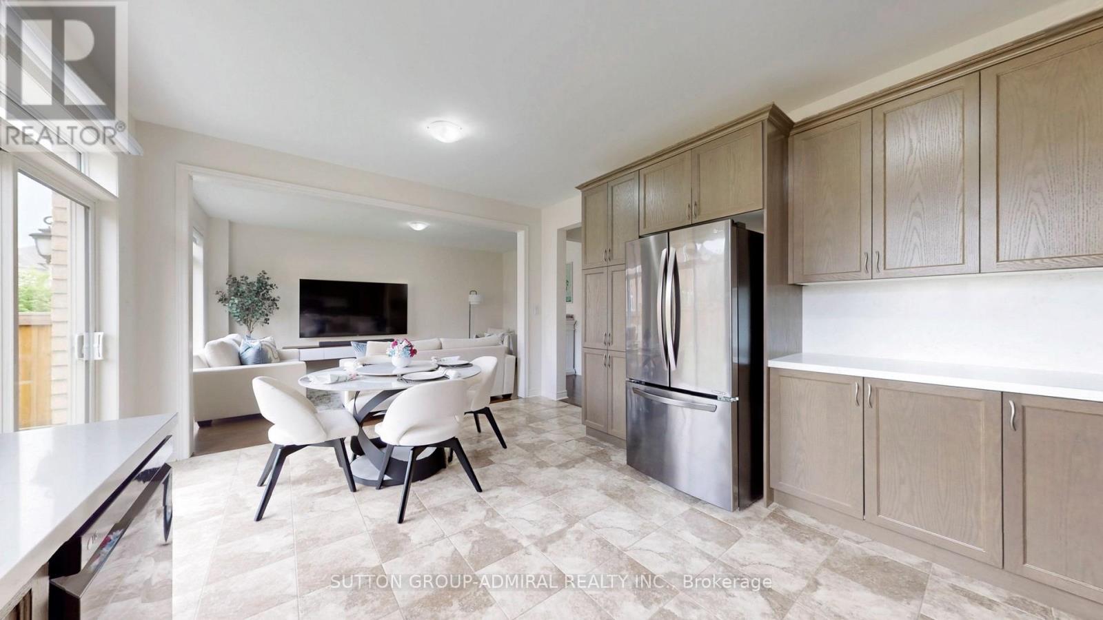 219 Inverness Way, Bradford West Gwillimbury, Ontario  L3Z 0W6 - Photo 16 - N12206891