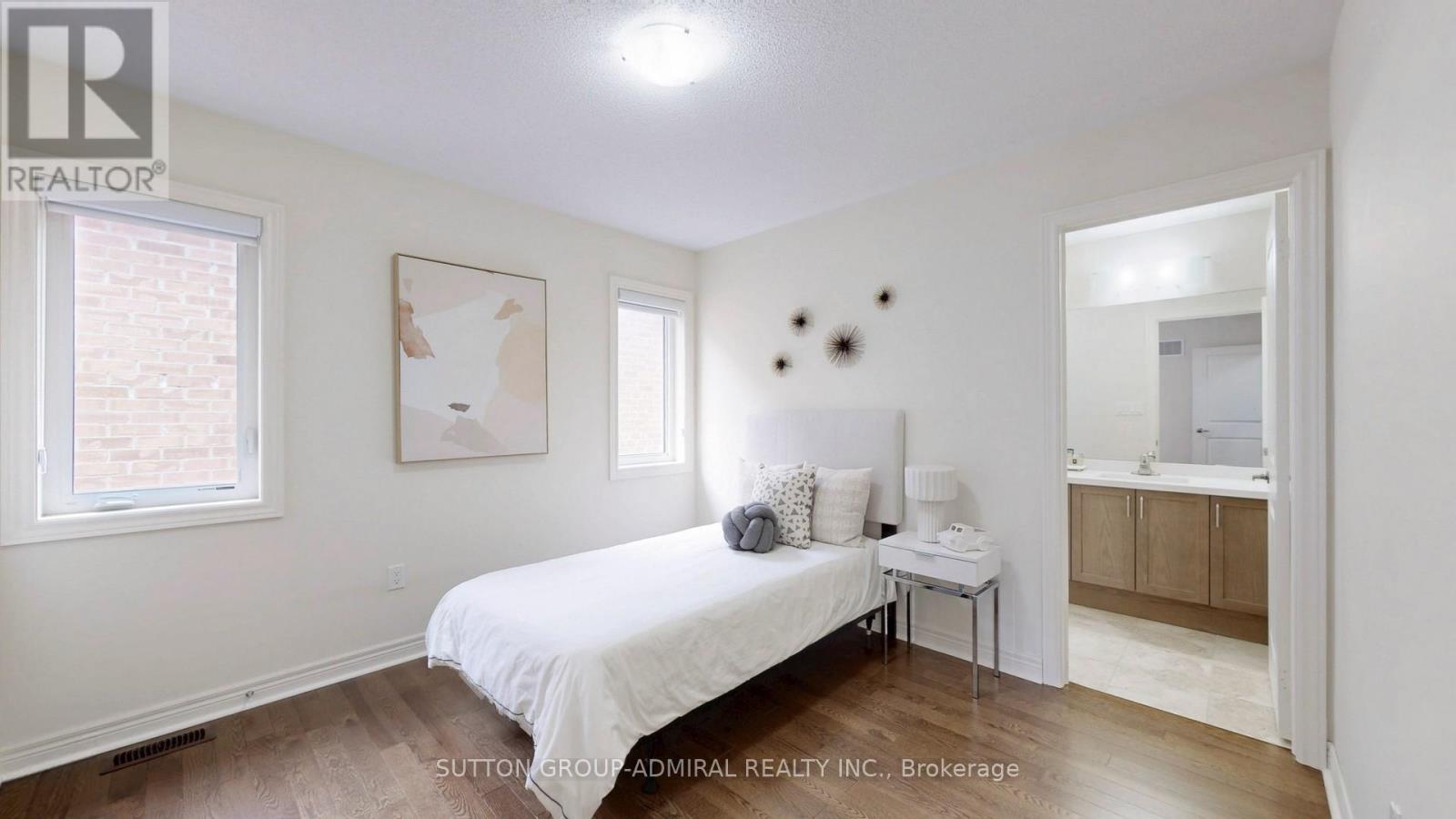 219 Inverness Way, Bradford West Gwillimbury, Ontario  L3Z 0W6 - Photo 30 - N12206891