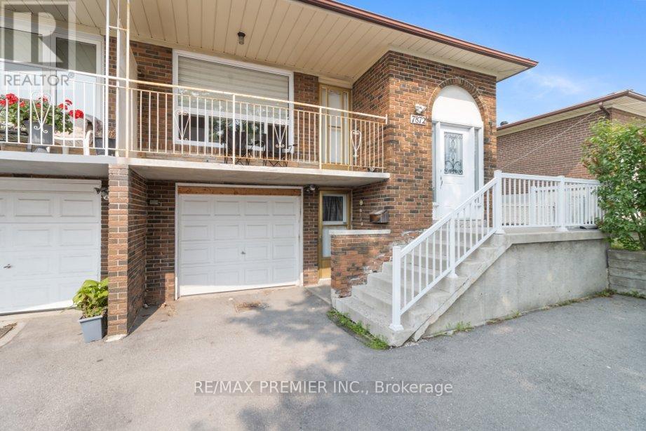 7872 MARTIN GROVE ROAD, vaughan (west woodbridge), Ontario