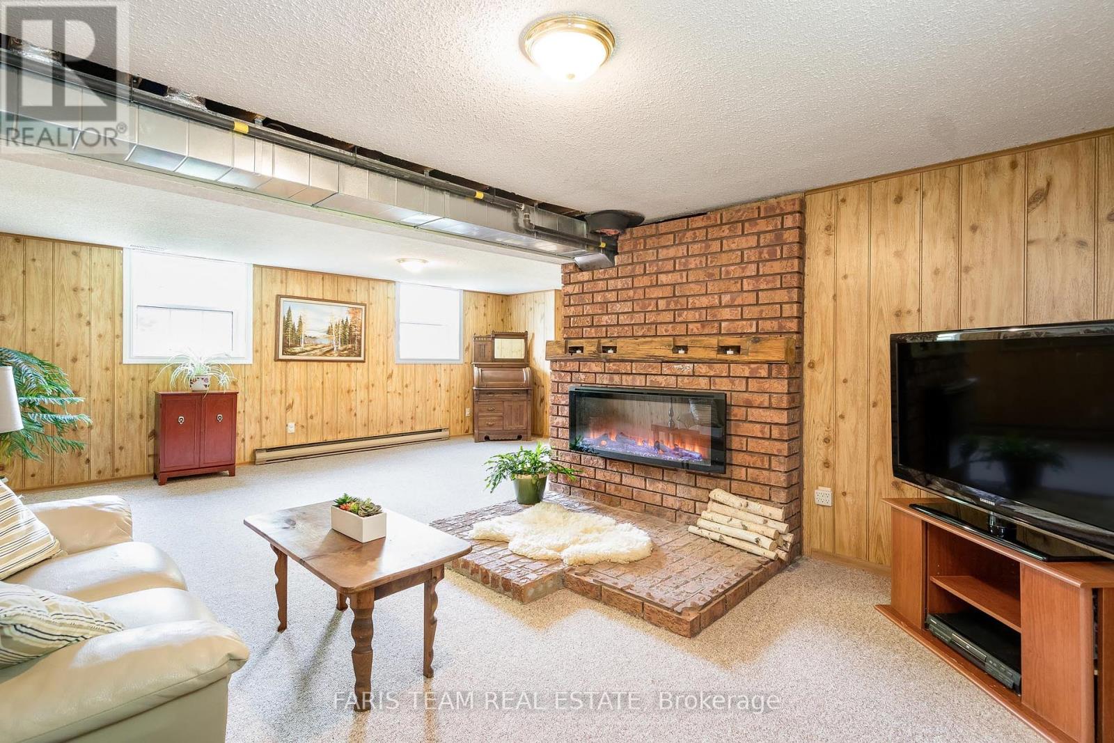 13 Jardine Crescent, Clearview, Ontario  L0M 1G0 - Photo 21 - S12206843