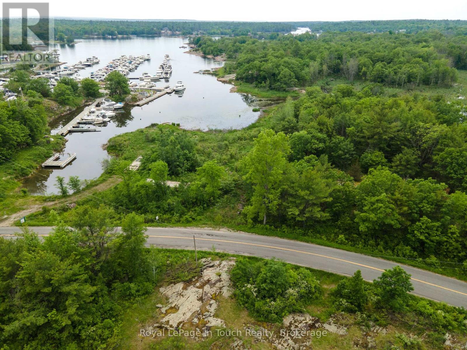 408 South Bay Road, Georgian Bay (Baxter), Ontario  L0K 1S0 - Photo 8 - X11920486