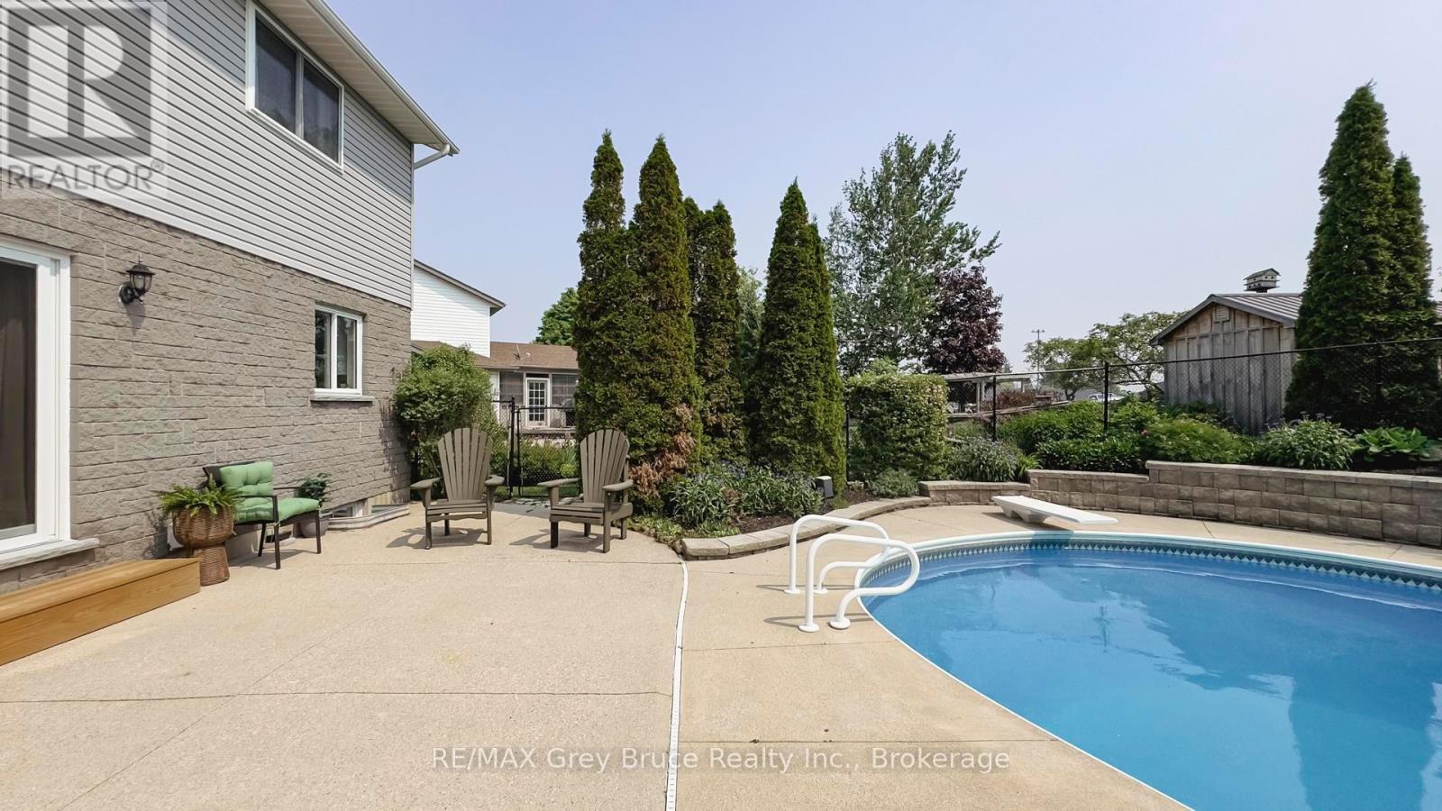 67 John Street, Arran-Elderslie, Ontario  N0H 2N0 - Photo 40 - X12205942