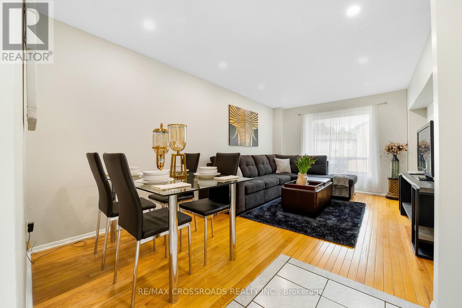 299 - 55 Collingsgrove Road, Toronto, Ontario  M1E 4Z2 - Photo 3 - E12206155