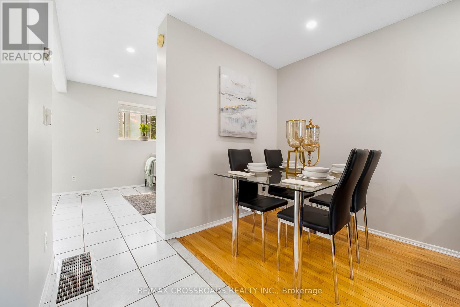 299 - 55 Collingsgrove Road, Toronto, Ontario  M1E 4Z2 - Photo 6 - E12206155