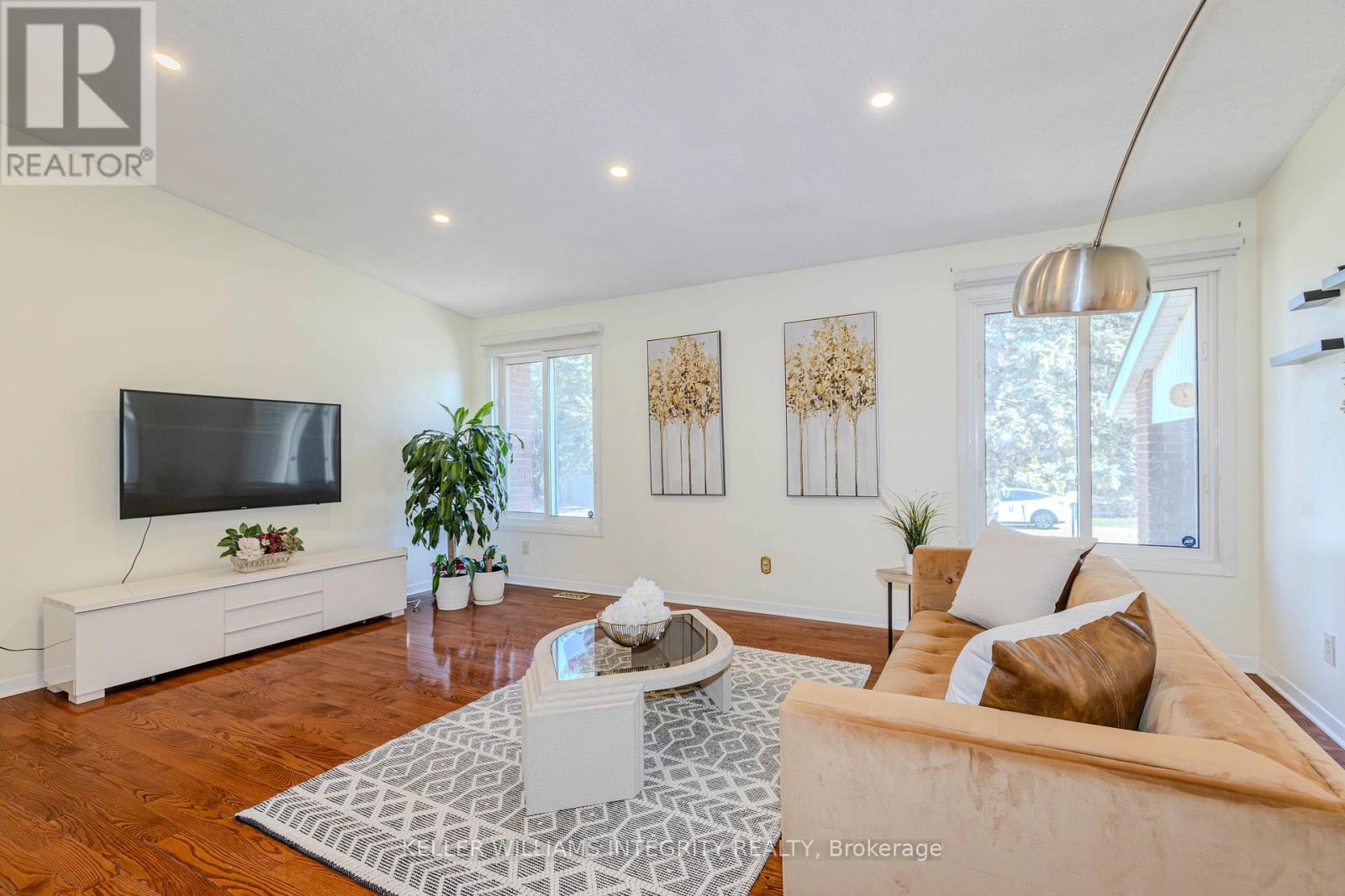 6 Beaufort Drive, Ottawa, Ontario  K2L 1Z4 - Photo 11 - X12091845