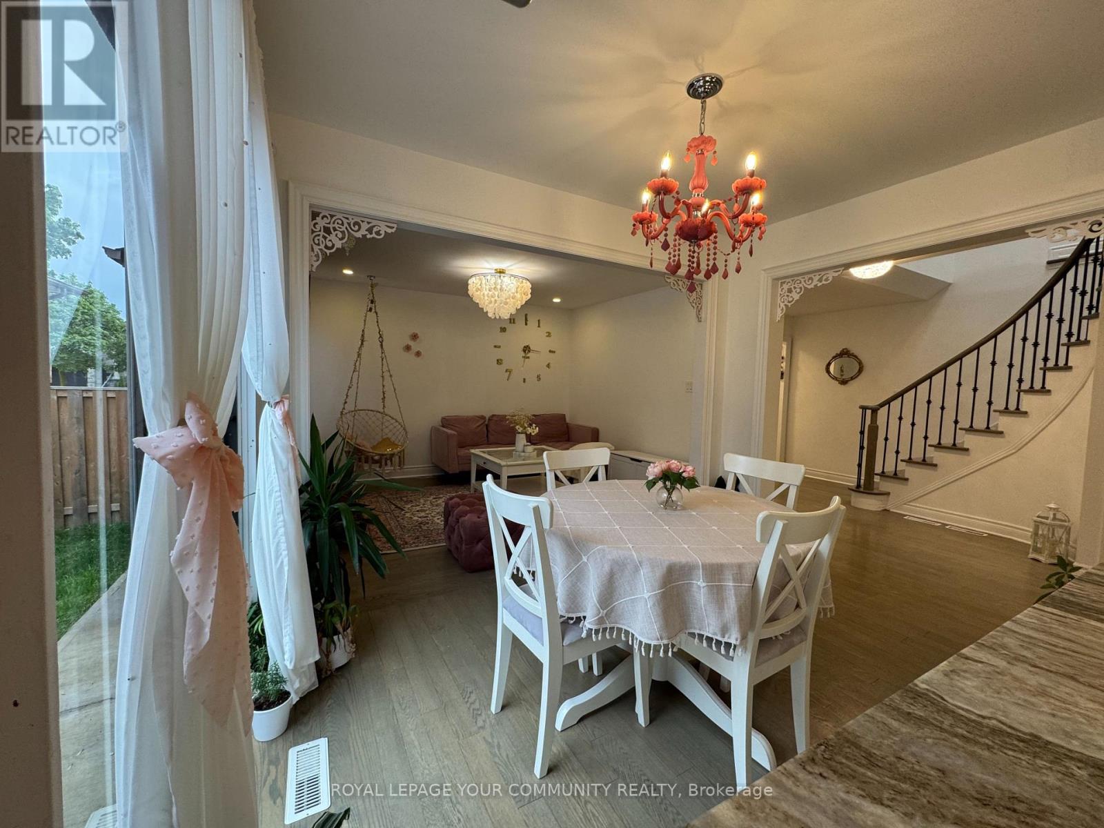 163 Oliver Lane, Vaughan, Ontario  L6A 1A9 - Photo 9 - N12166020