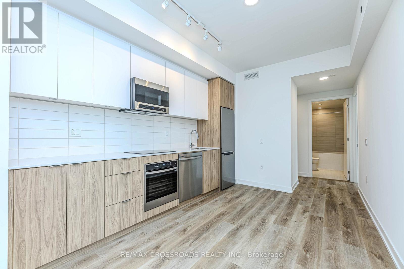 304 - 6 Chartwell Road, Toronto, Ontario  M8Z 4E8 - Photo 23 - W12196020