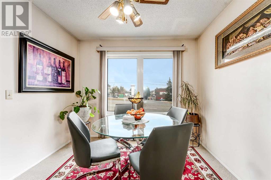 38 Coachway Gardens Sw, Calgary, Alberta  T3H 2V9 - Photo 8 - A2205185