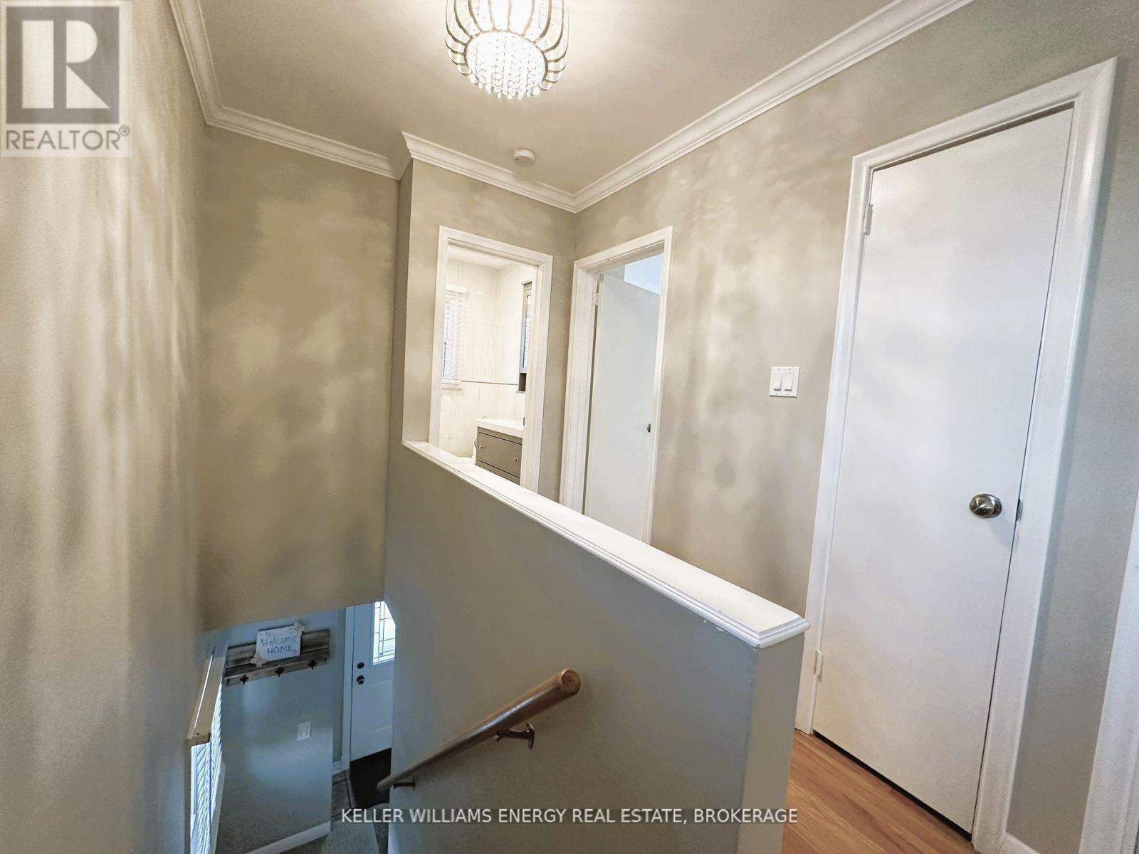 714 Dunlop Street W, Whitby, Ontario  L1N 1V6 - Photo 13 - E12207113