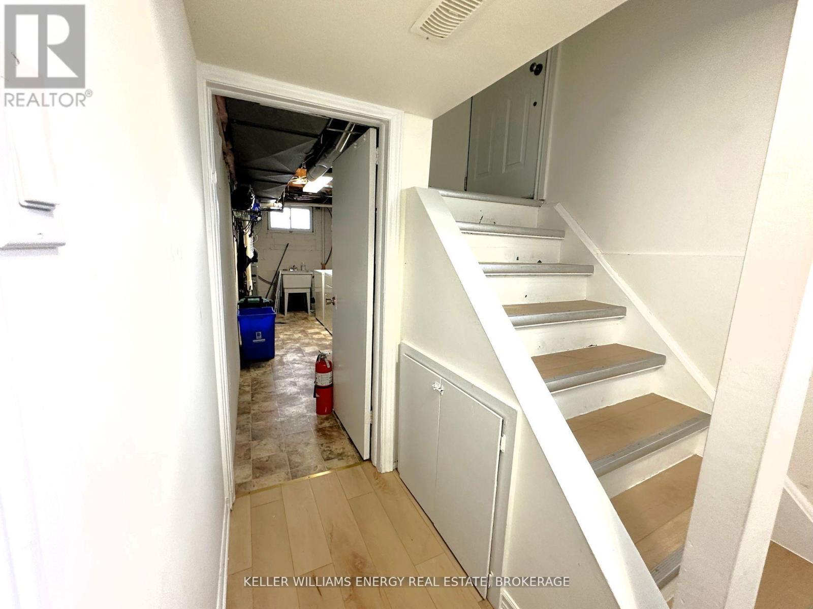 714 Dunlop Street W, Whitby, Ontario  L1N 1V6 - Photo 27 - E12207113