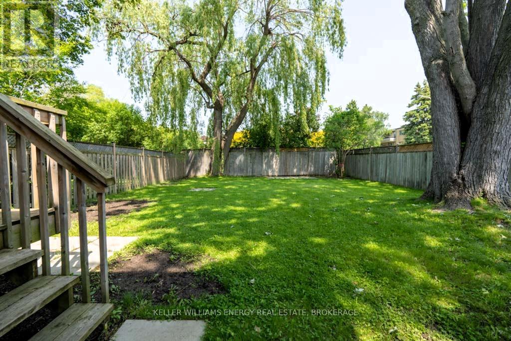 714 Dunlop Street W, Whitby, Ontario  L1N 1V6 - Photo 36 - E12207113