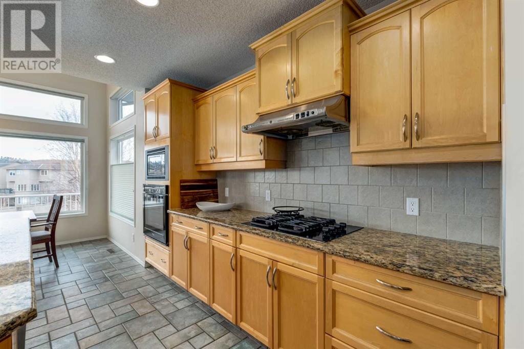 191 Sienna Park Drive Sw, Calgary, Alberta  T3H 5H5 - Photo 10 - A2209637