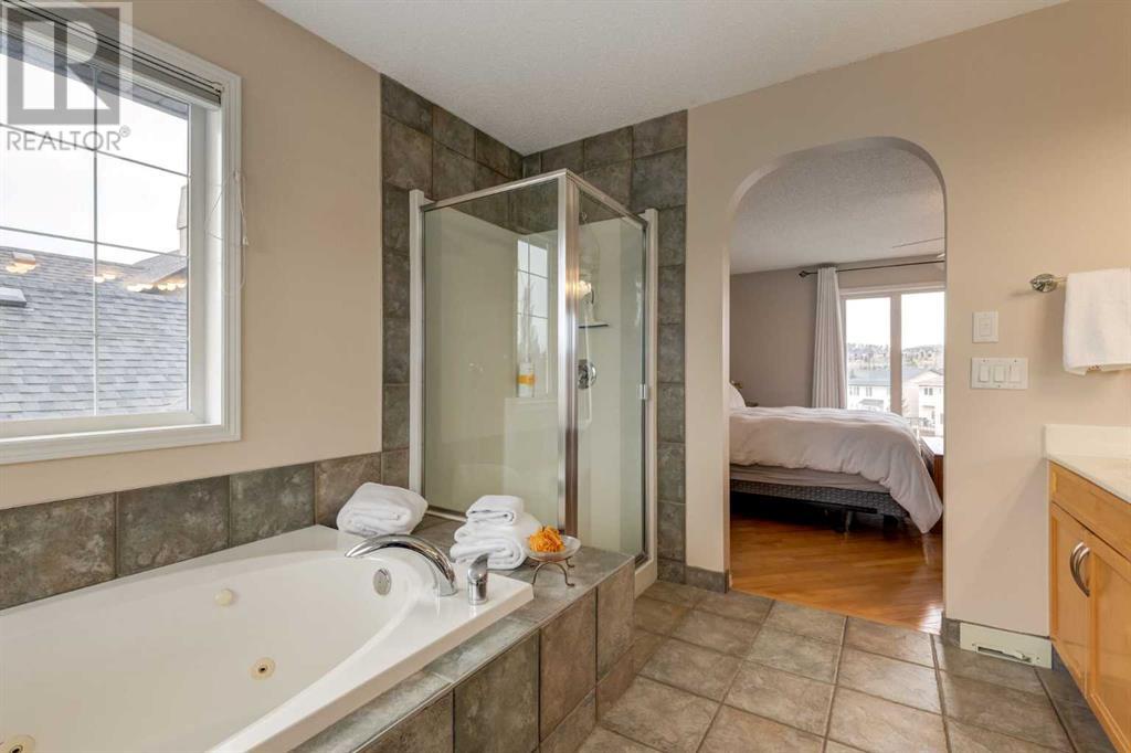 191 Sienna Park Drive Sw, Calgary, Alberta  T3H 5H5 - Photo 34 - A2209637