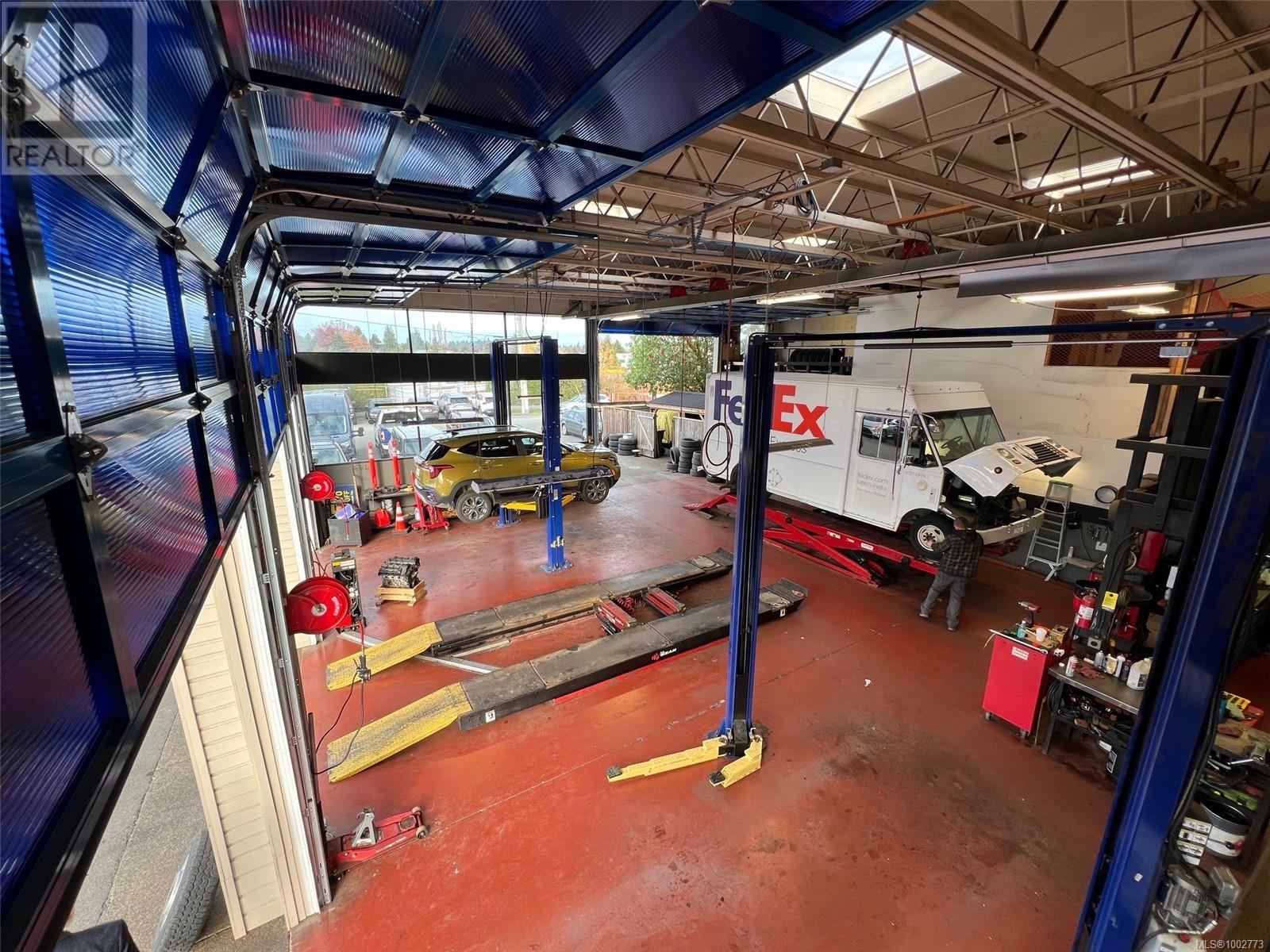 2061 Malaview Ave W, Sidney, British Columbia  V8L 5X6 - Photo 12 - 1002773