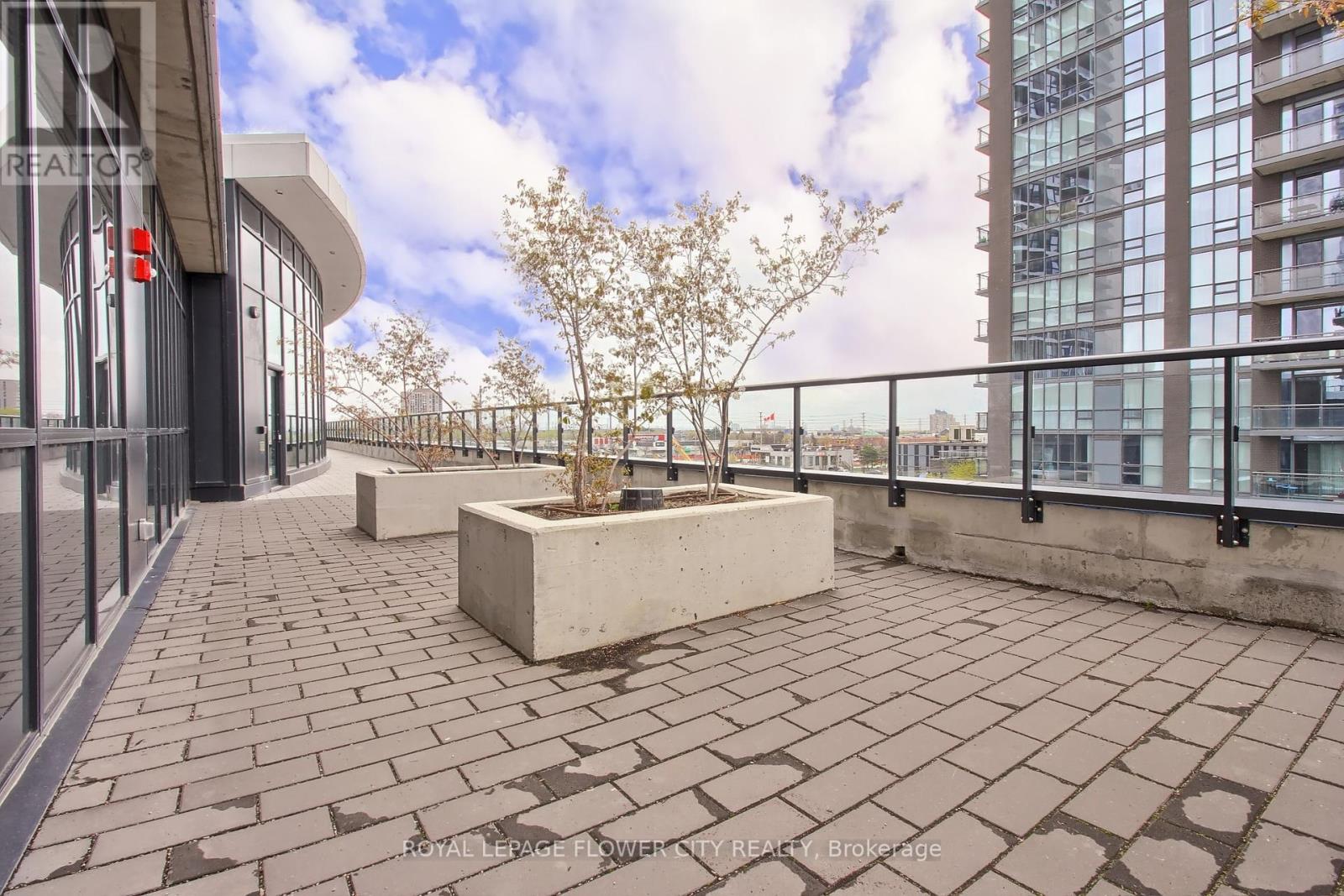 1918 - 35 Watergarden Drive, Mississauga (Hurontario), Ontario  L5R 0G8 - Photo 40 - W12206781