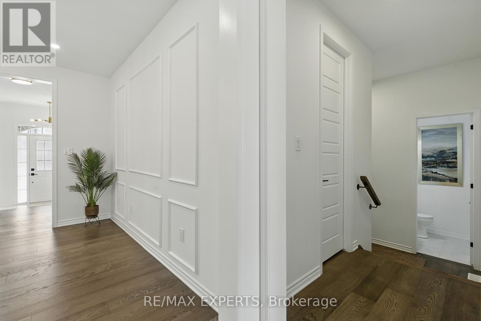 592 Boyd Lane, Milton, Ontario  L9E 1W6 - Photo 13 - W12206808