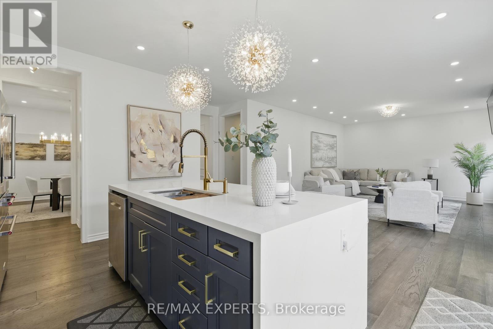 592 Boyd Lane, Milton, Ontario  L9E 1W6 - Photo 6 - W12206808