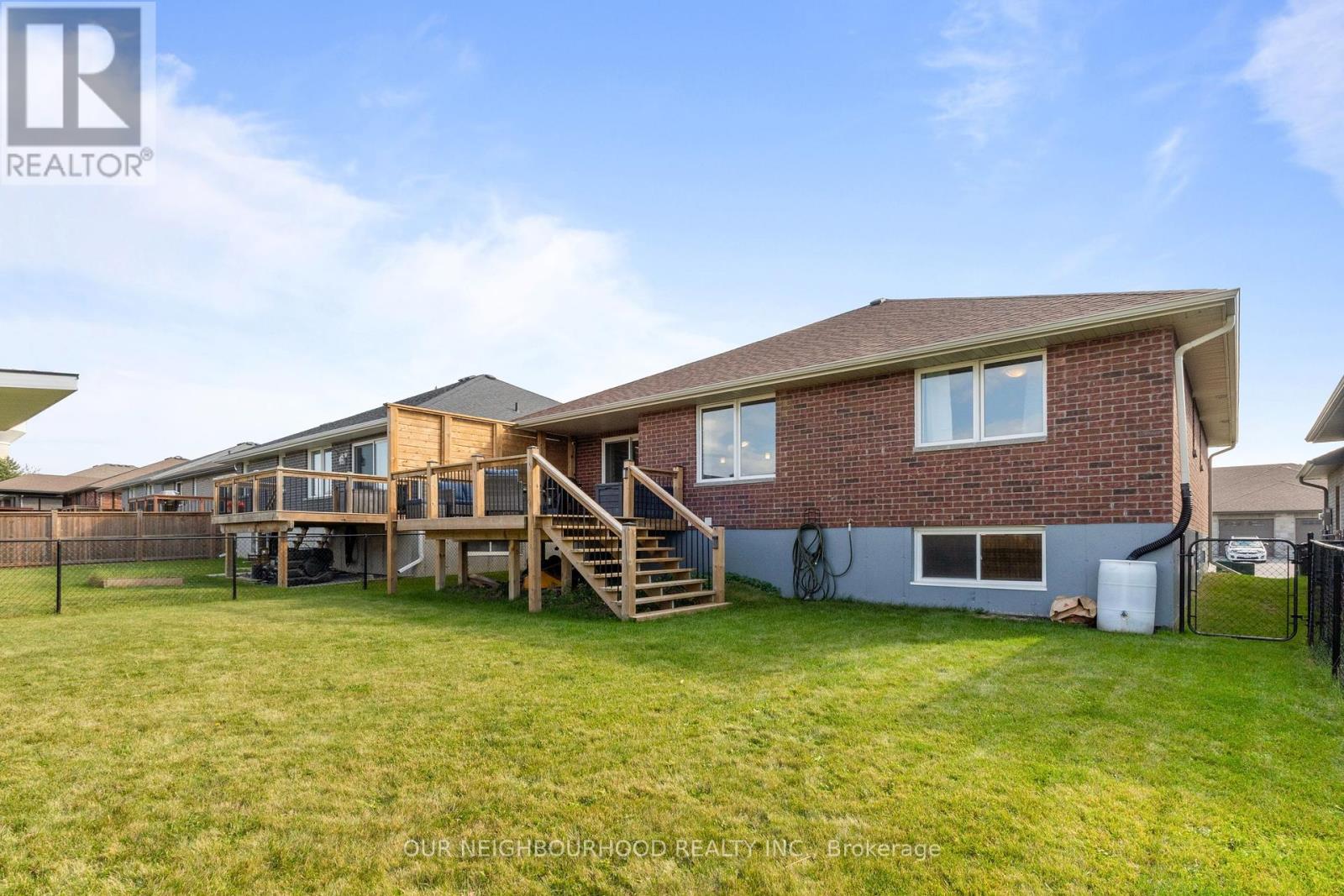 54 Mcintosh Crescent, Quinte West, Ontario  K8V 0G1 - Photo 31 - X12207016