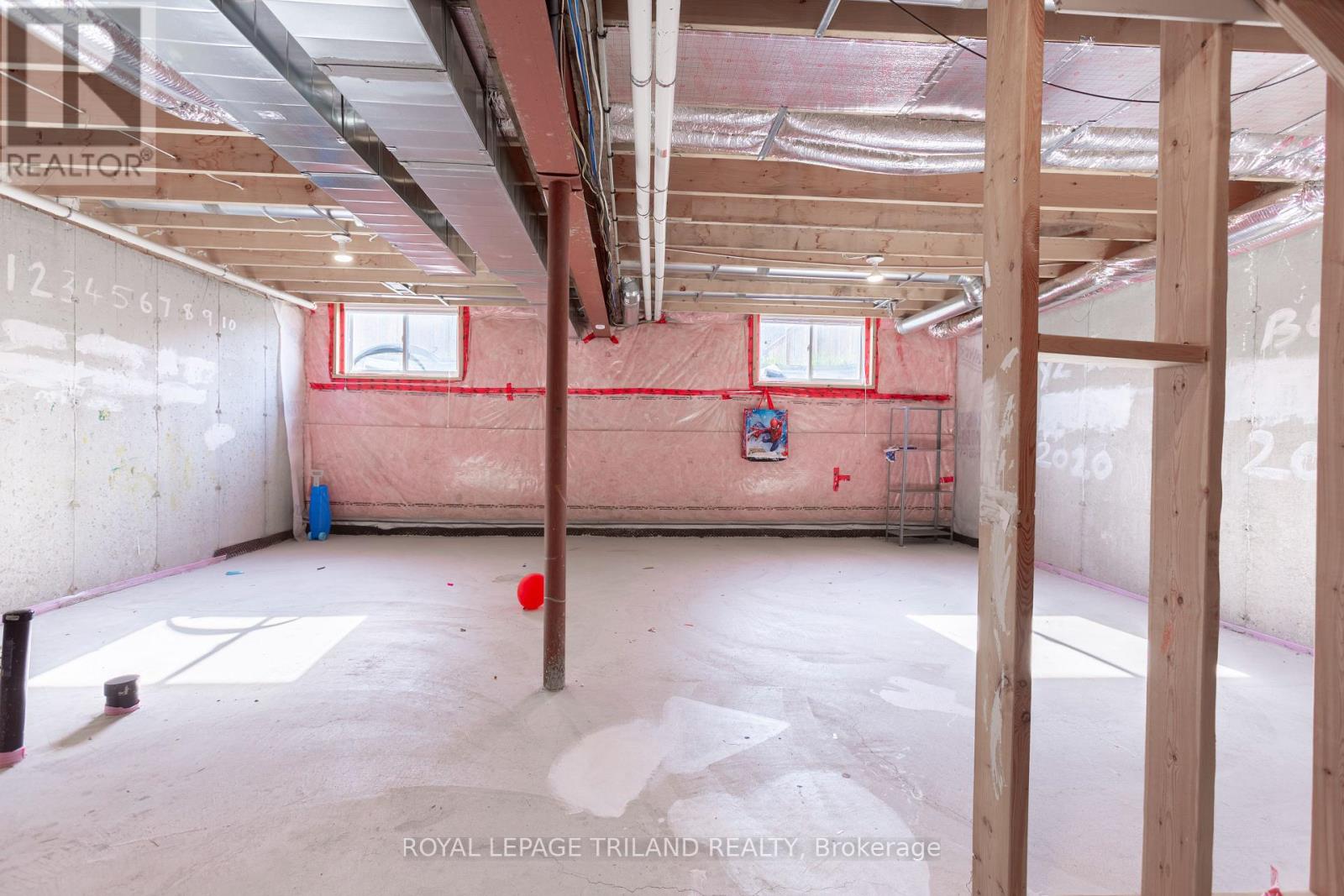 7759 Shaw Street, Niagara Falls, Ontario  L2G 0H1 - Photo 24 - X12206988